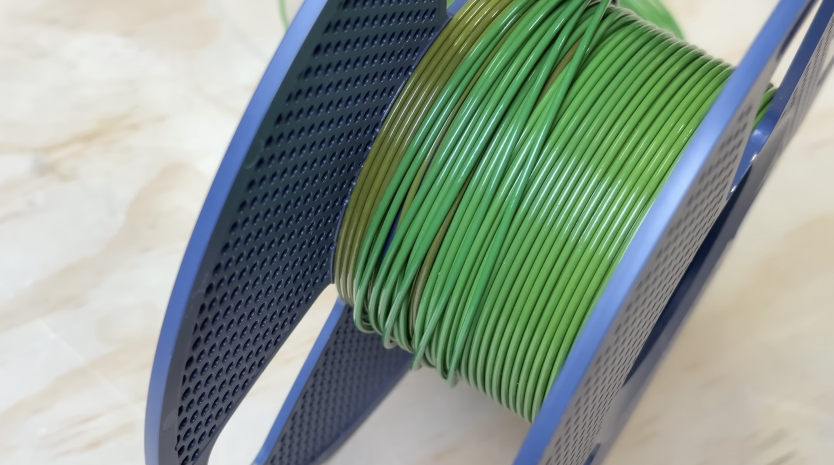Creality Filament Maker M1 и Shredder R1 - Цветной Мир - Купить 3Д-оборудование